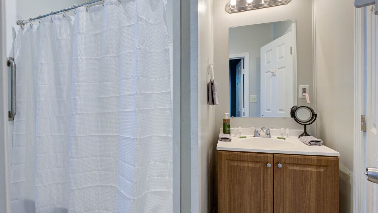 Photo of Bathroom in Lincolnville