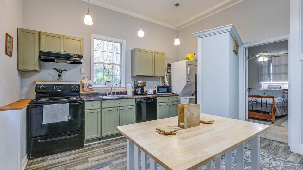 Photo of Kitchen in Lincolnville