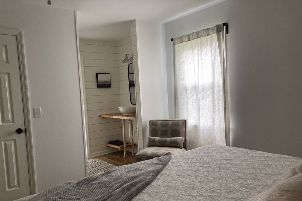 Photo of Bedroom in Ladson