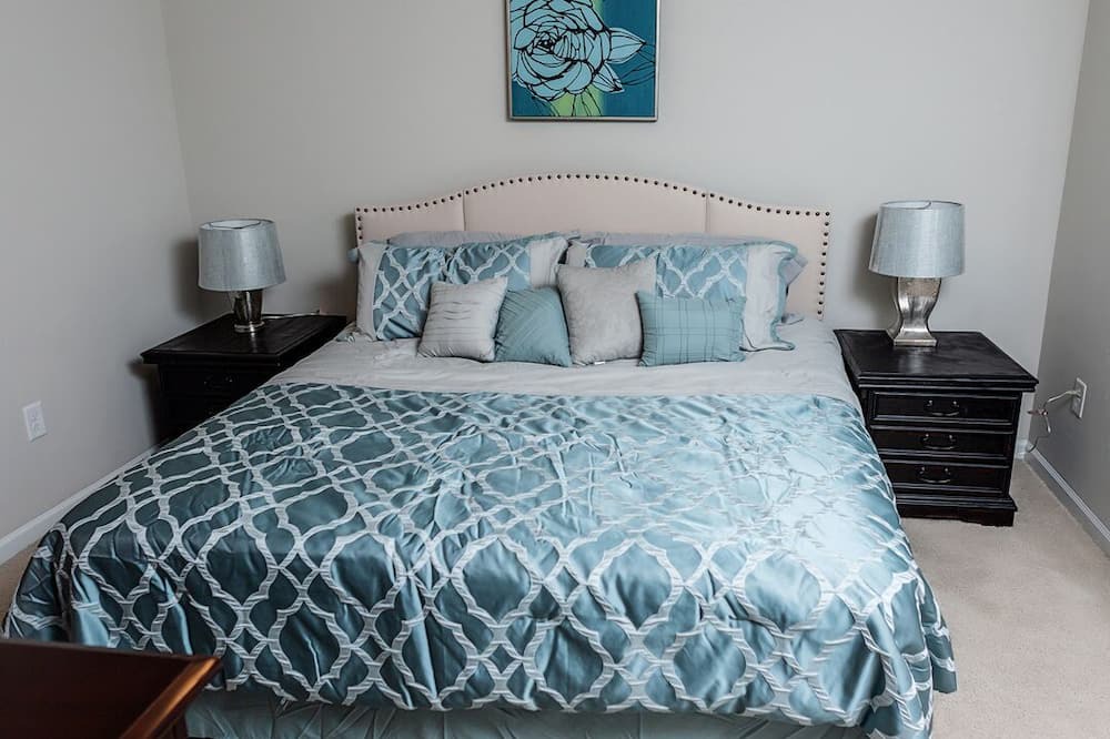 Photo of Bedroom in Goose Creek