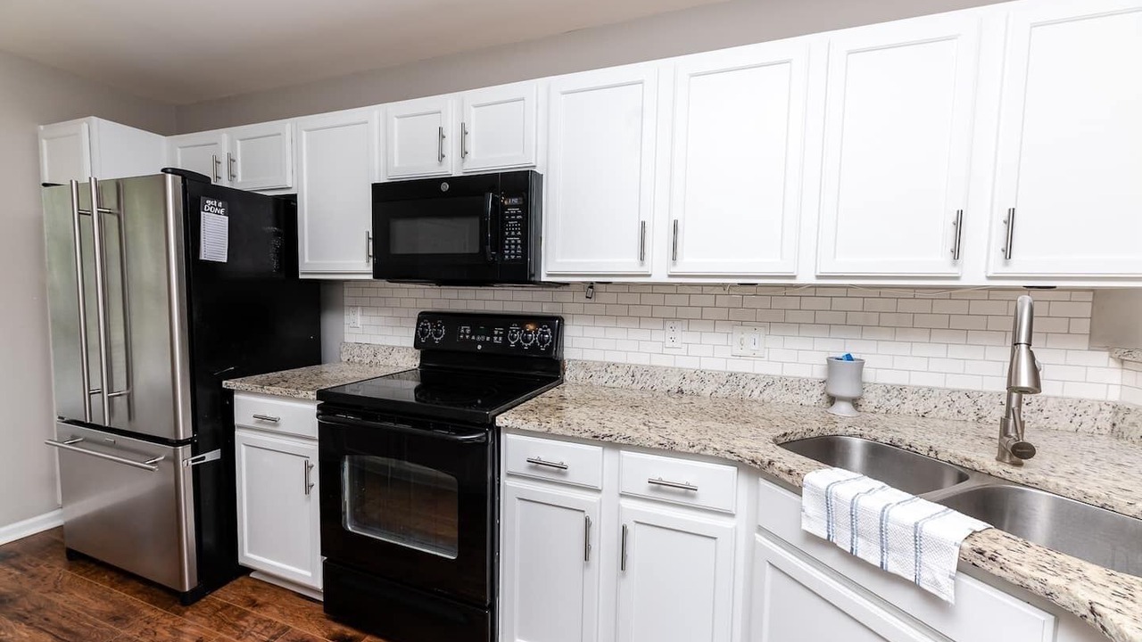 Photo of Kitchen in Goose Creek