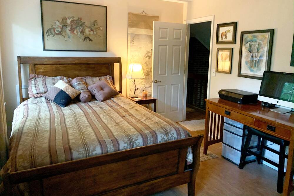 Photo of Bedroom in Lincolnville