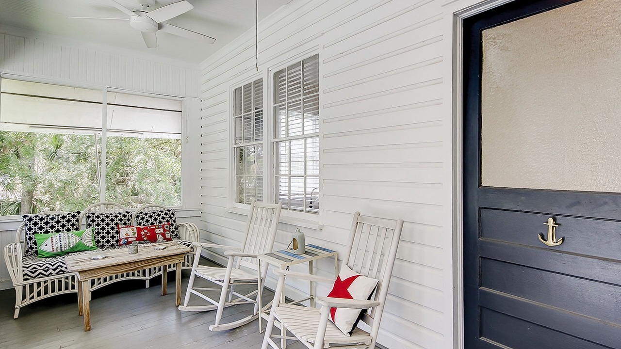 Photo of Patio Balcony in Sullivan's Island