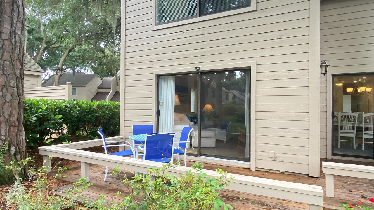 Photo of Patio Balcony in Heritage Woods