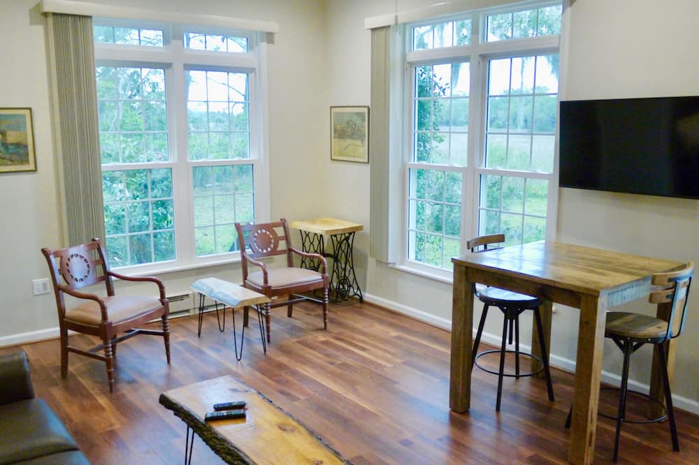 Photo of Bedroom in Charleston