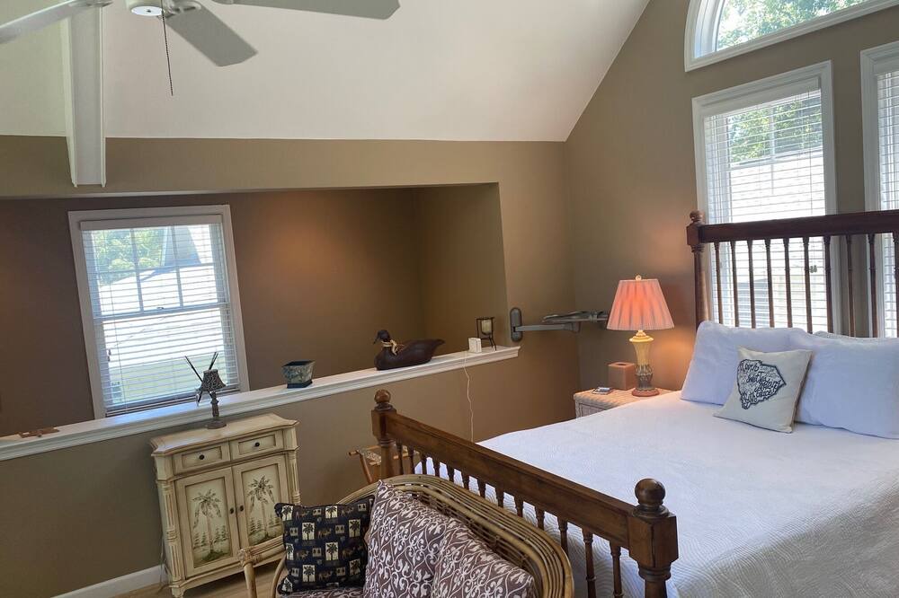 Photo of Bedroom in Daufuskie Island