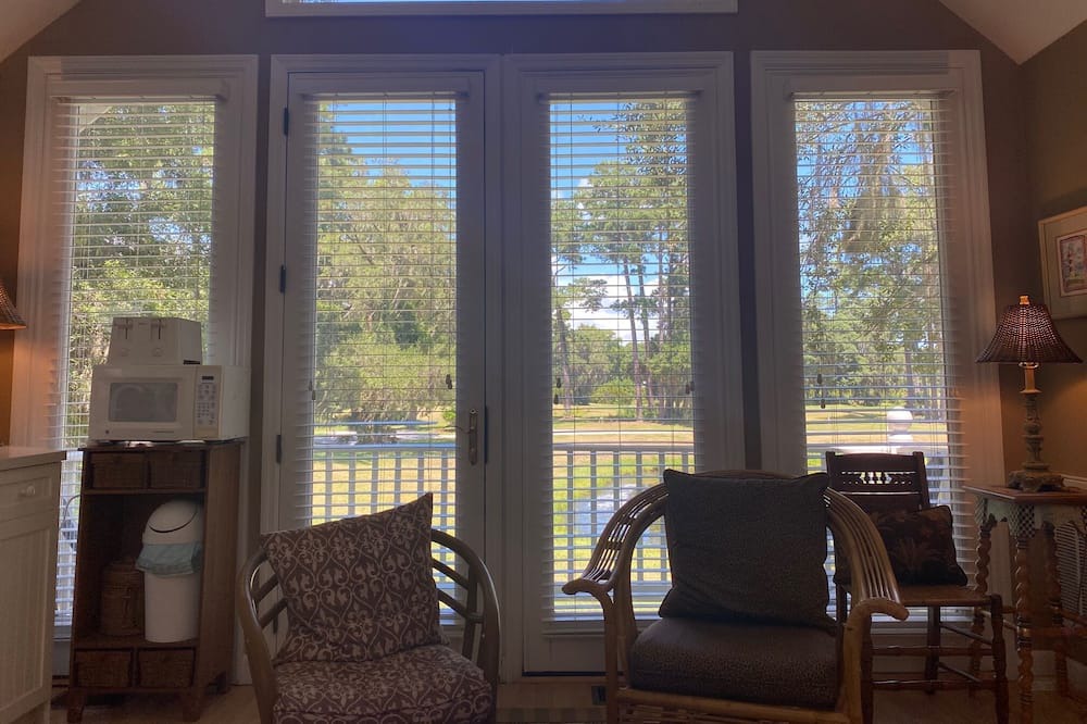 Photo of Livingroom in Daufuskie Island