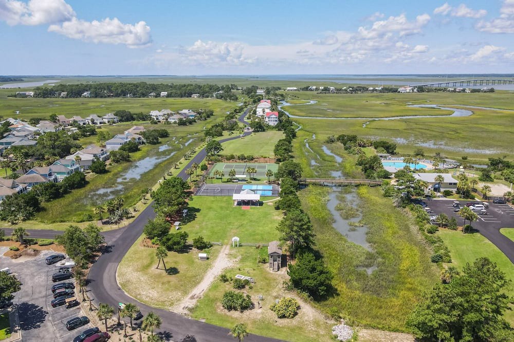 Photo of Outdoor in Oceanmarsh Subdivision