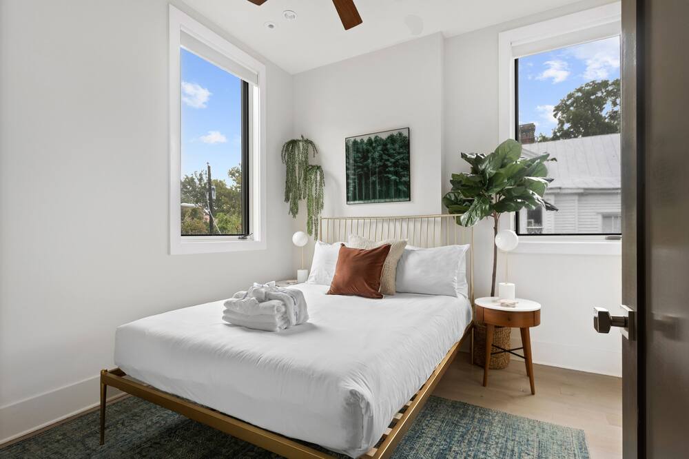 Photo of Bedroom in Westside