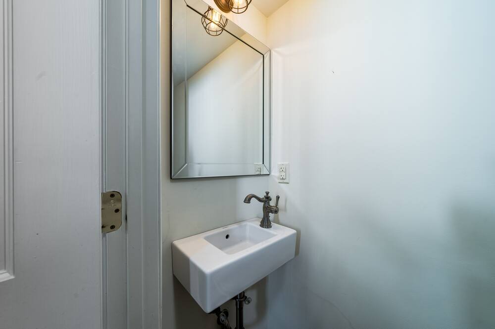 Photo of Bathroom in South of Broad
