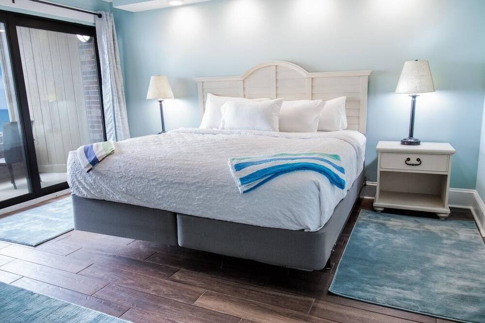 Photo of Bedroom in Litchfield by the Sea