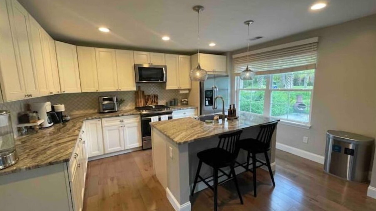 Photo of Kitchen in West Ashley