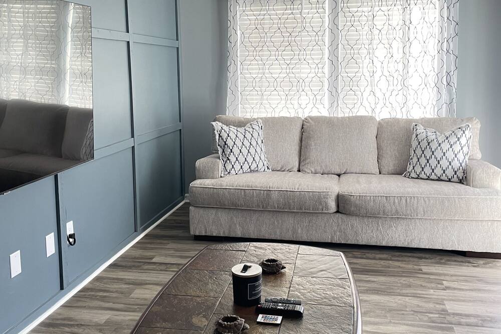 Photo of Livingroom in Ladson