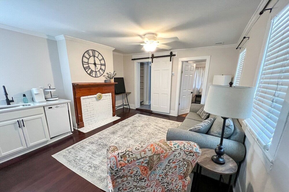 Photo of Bedroom in Downtown Charleston