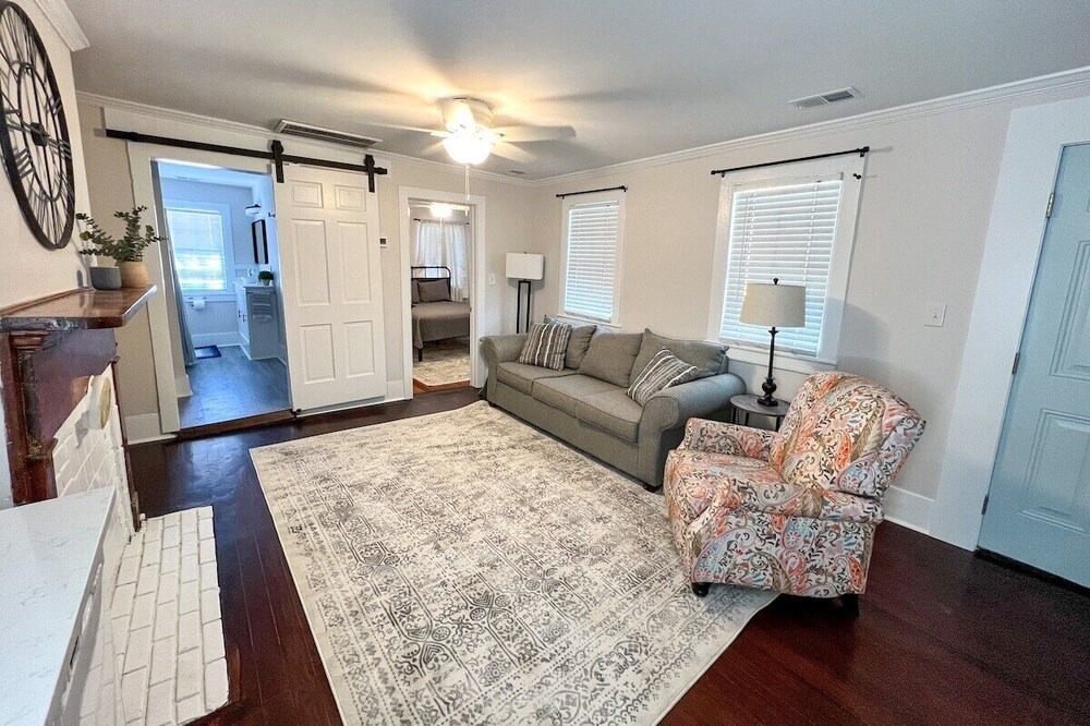 Photo of Bedroom in Downtown Charleston