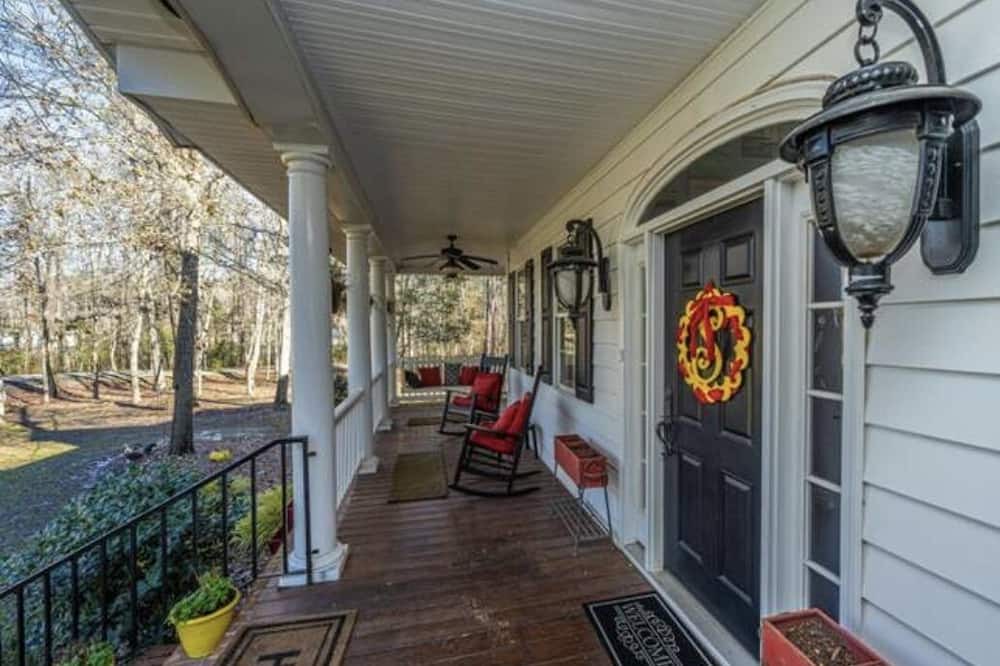 Photo of Patio Balcony in Moncks Corner