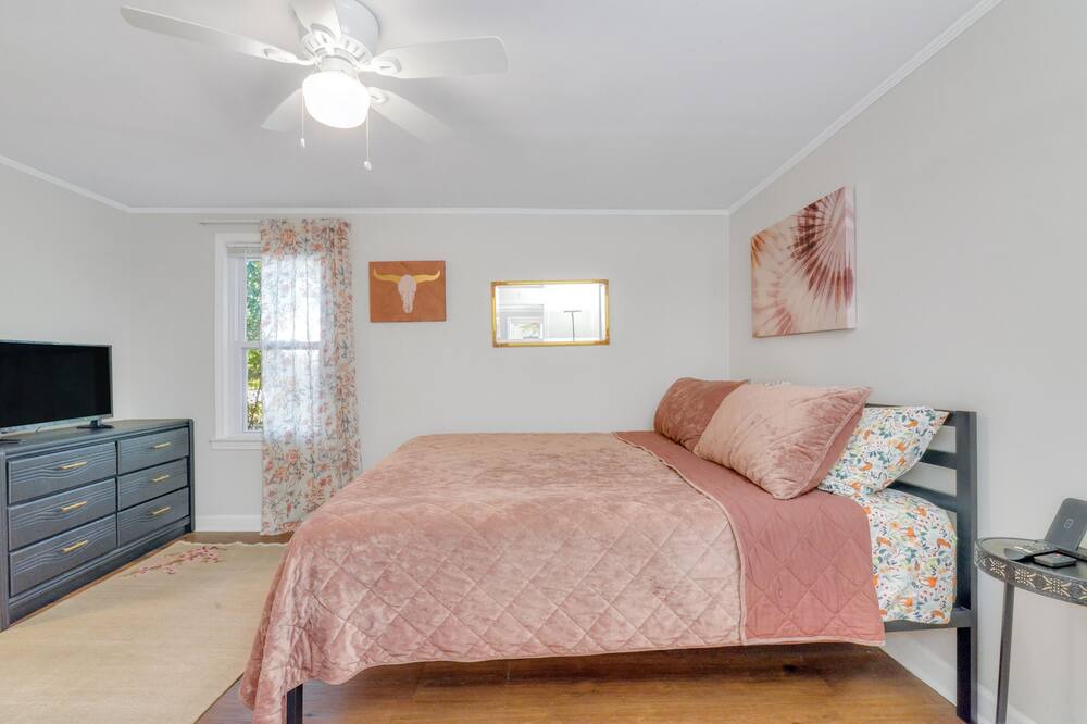 Photo of Bedroom in North Charleston