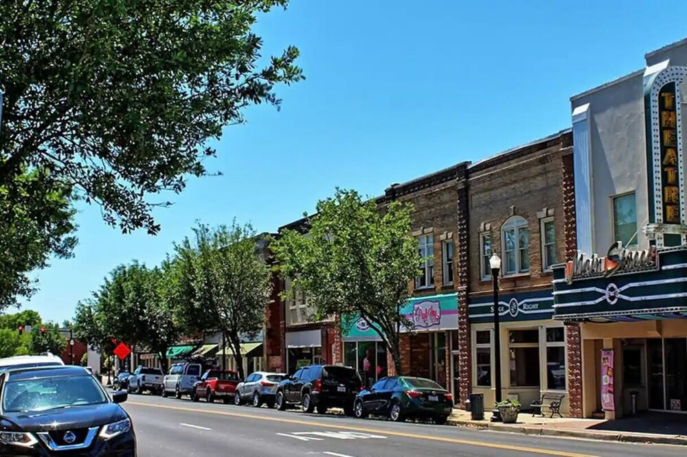 Photo of Outdoor in Conway