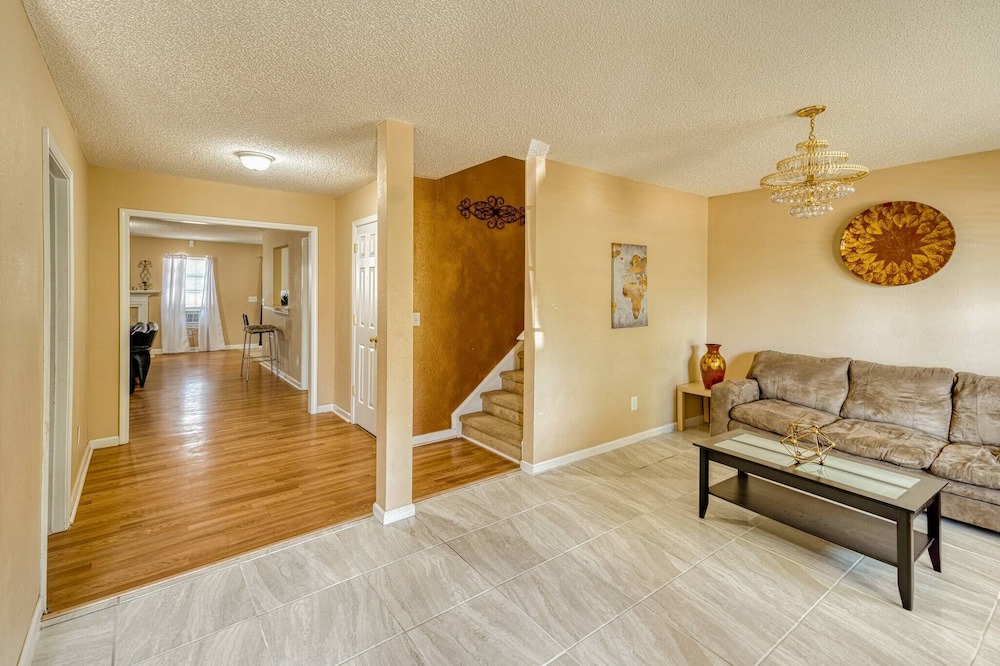 Photo of Livingroom in Huntcliff