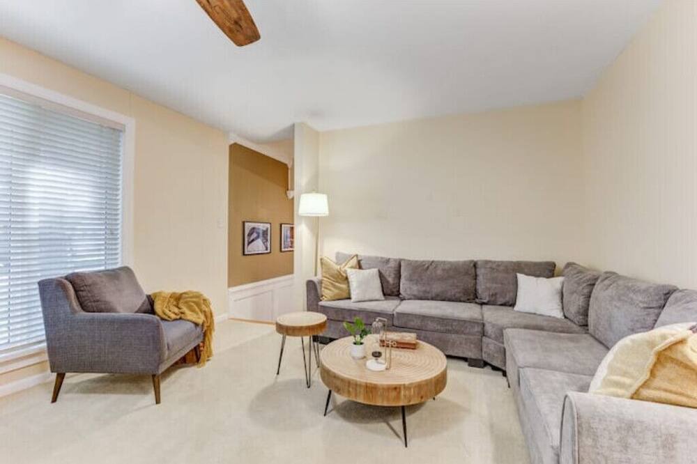 Photo of Livingroom in Summerville