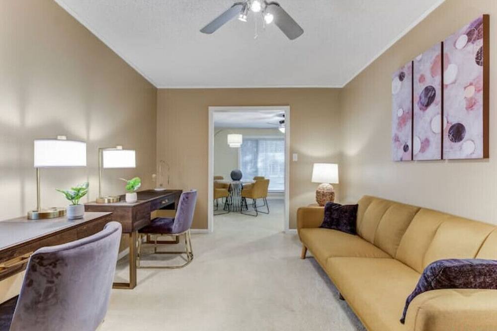 Photo of Livingroom in Summerville