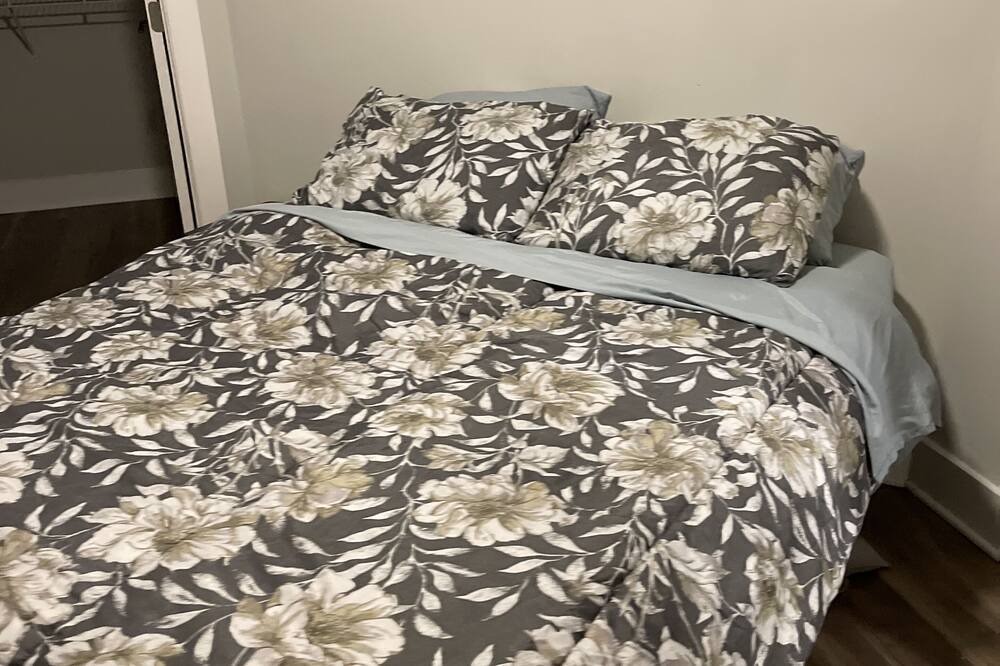 Photo of Bedroom in Ladson