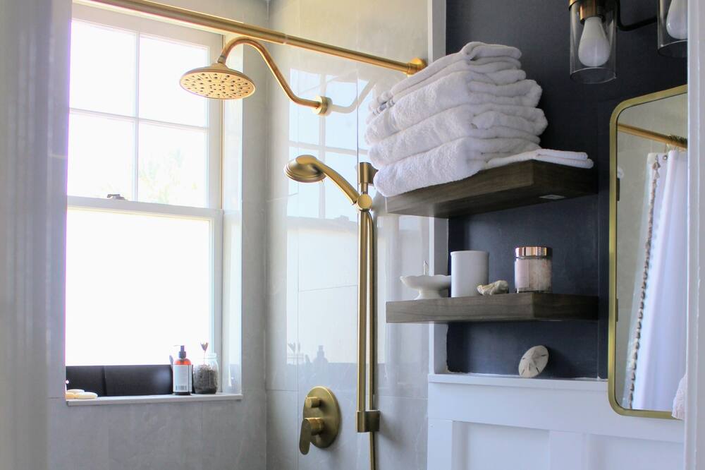 Photo of Bathroom in Harleston Village