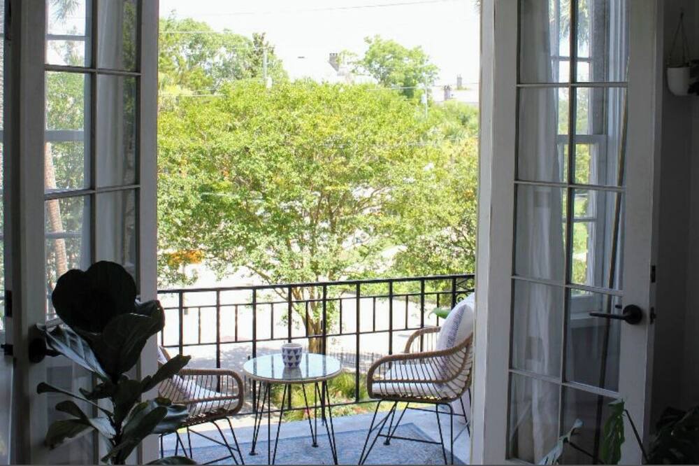 Photo of Patio Balcony in Harleston Village