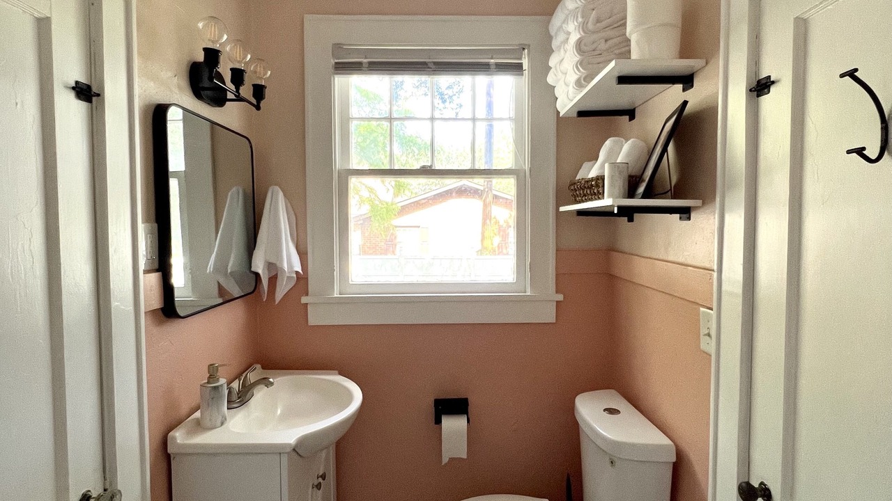 Photo of Bathroom in North Charleston