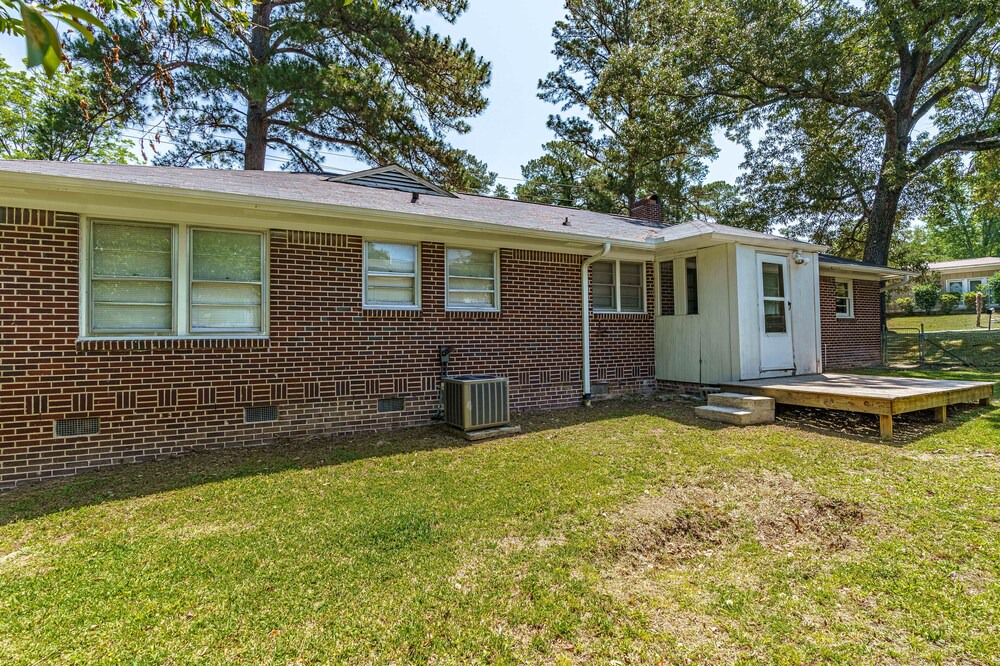 Photo of Outdoor in Columbia