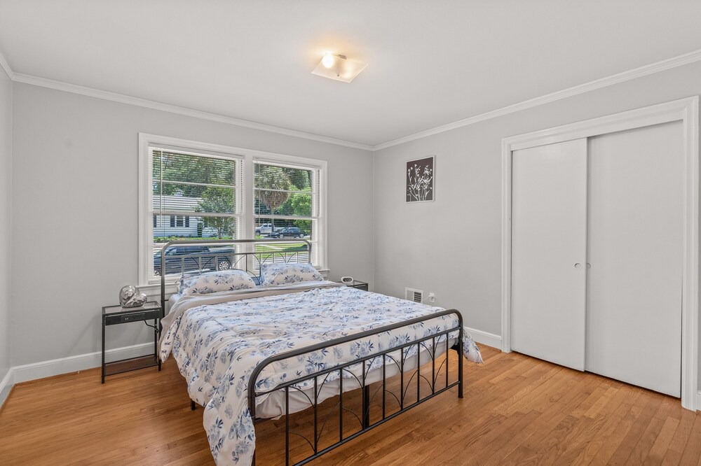 Photo of Bedroom in Columbia