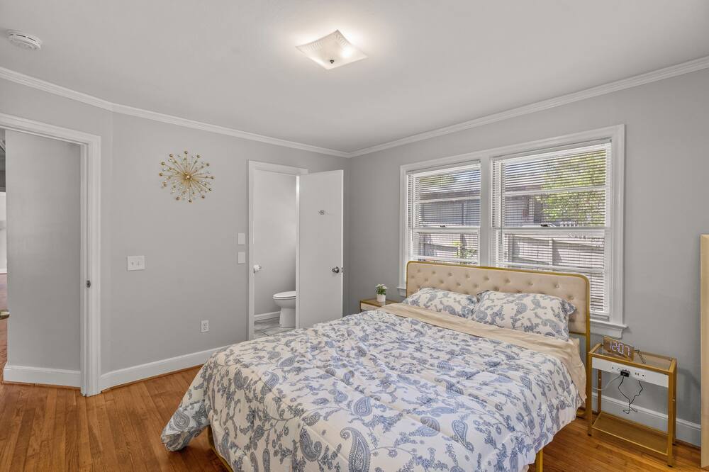 Photo of Bedroom in Columbia