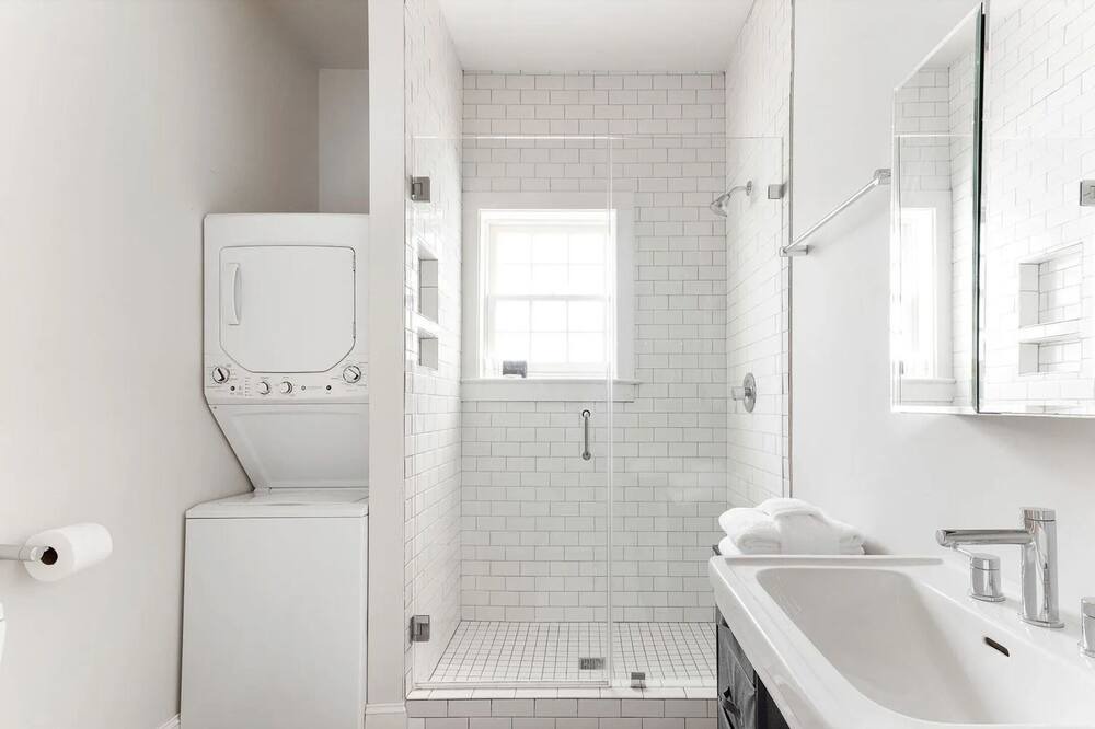 Photo of Bathroom in Harleston Village