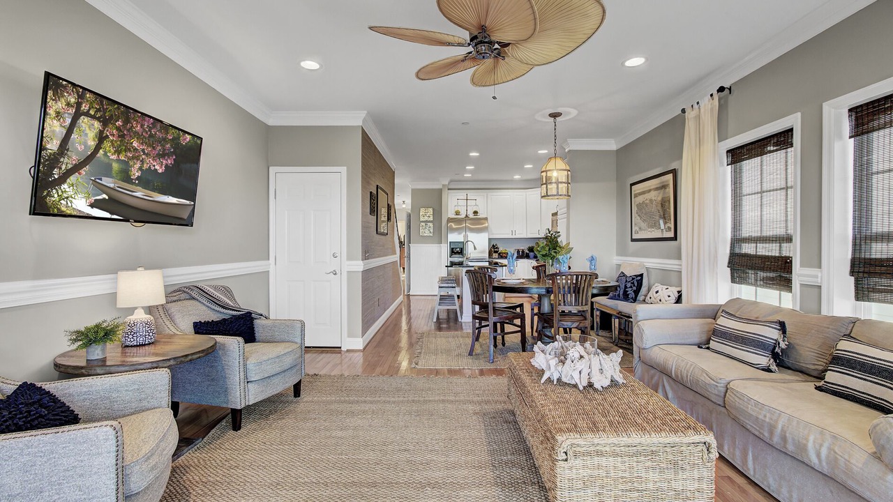 Photo of Livingroom in Sunset Point