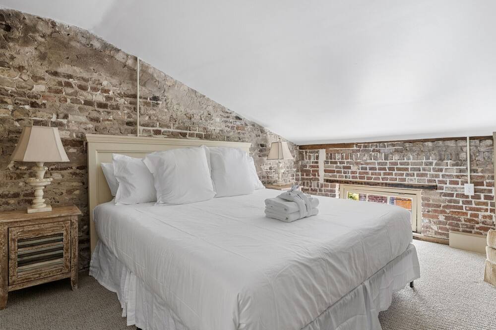 Photo of Bedroom in South of Broad