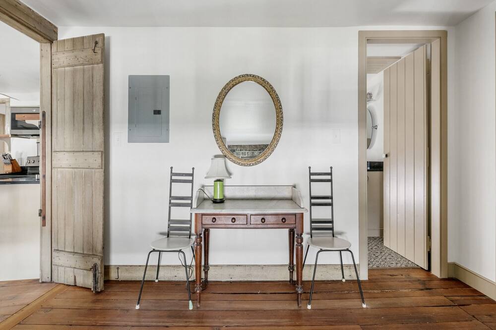 Photo of Bedroom in South of Broad