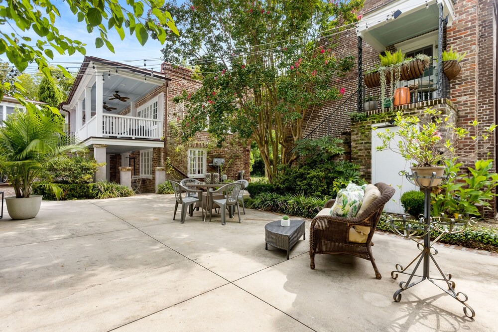 Photo of Patio Balcony in South of Broad