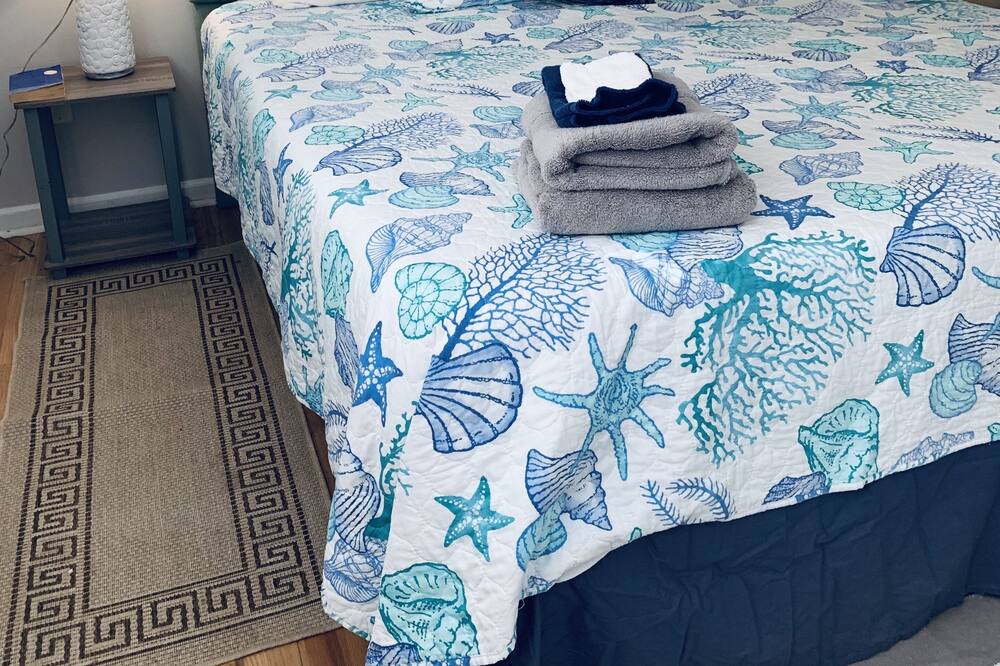 Photo of Bedroom in Hanahan