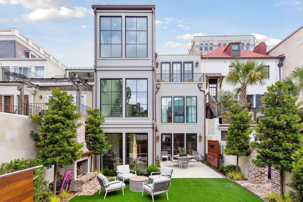 Photo of Outdoor in Charleston Historic District