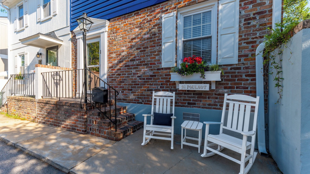 Photo of Patio Balcony in South of Broad