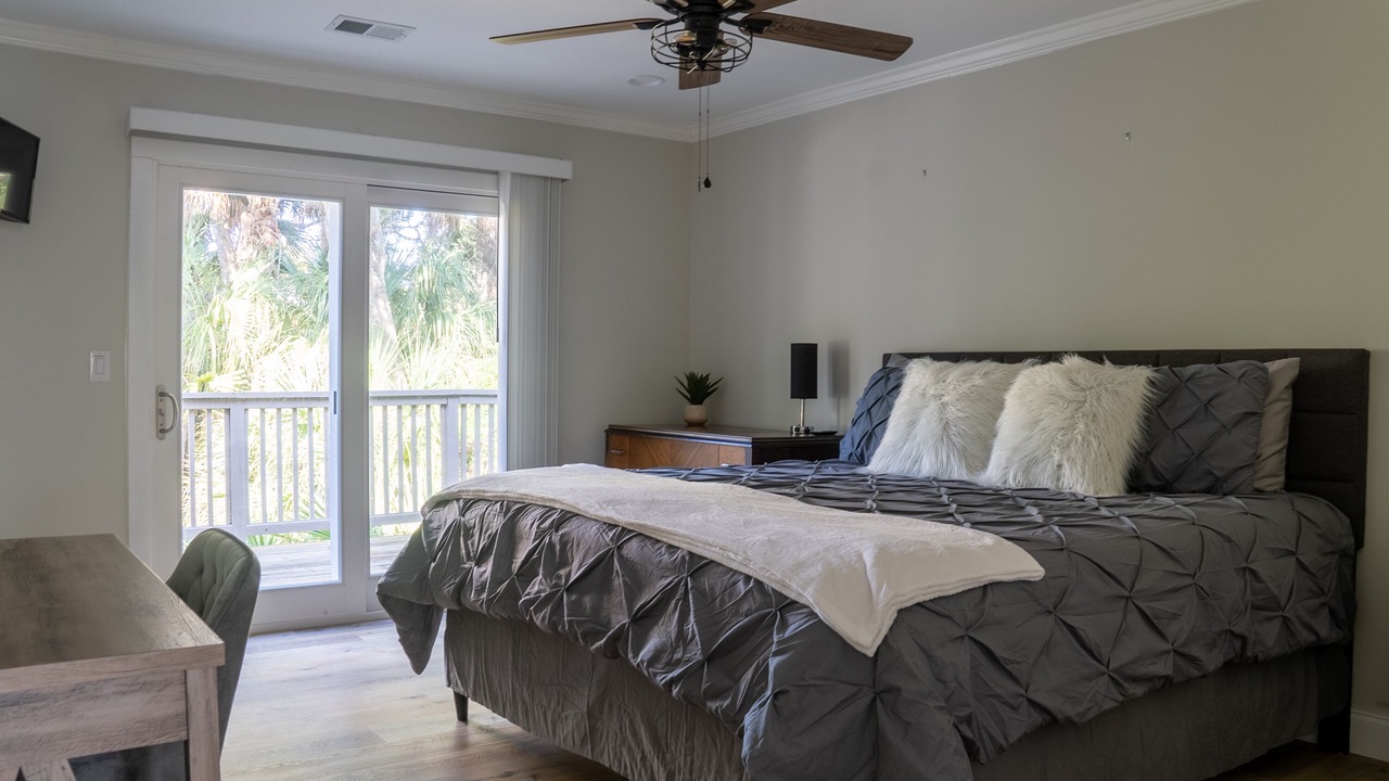 Photo of Bedroom in Blue Heron Lake