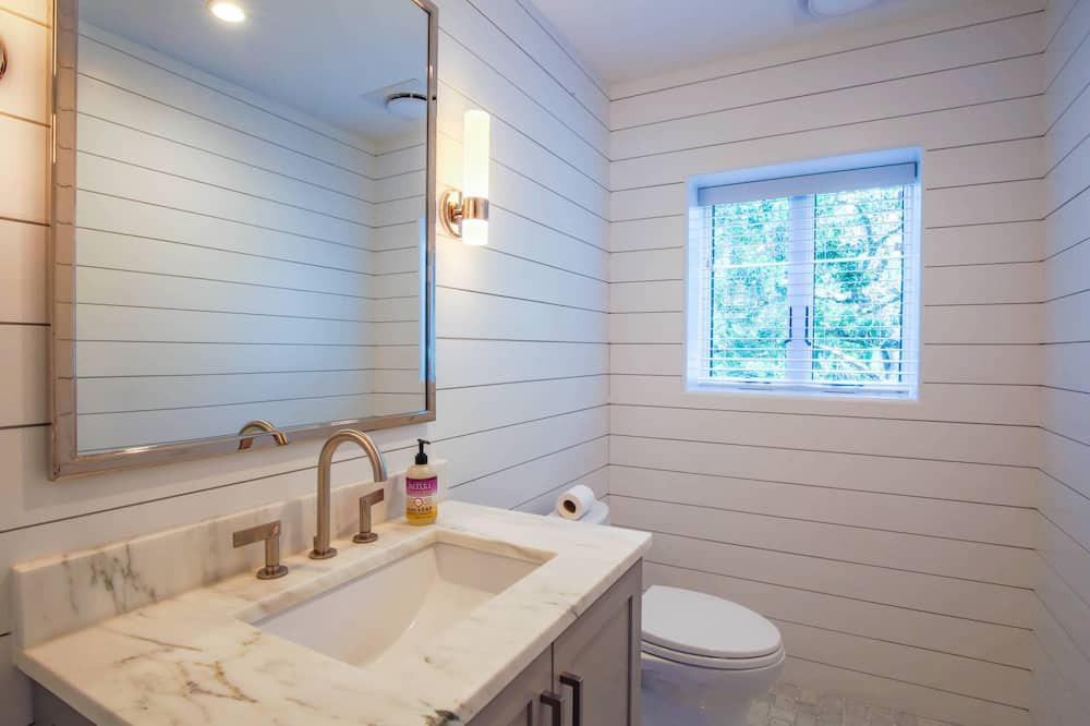 Photo of Bedroom in Sullivan's Island