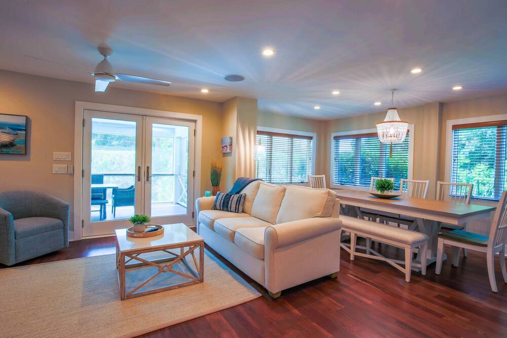 Photo of Bedroom in Sullivan's Island