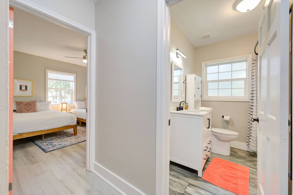 Photo of Bathroom in North Charleston