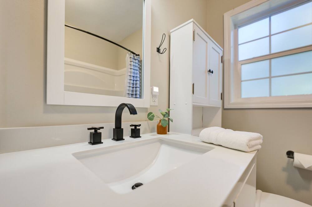 Photo of Bathroom in North Charleston