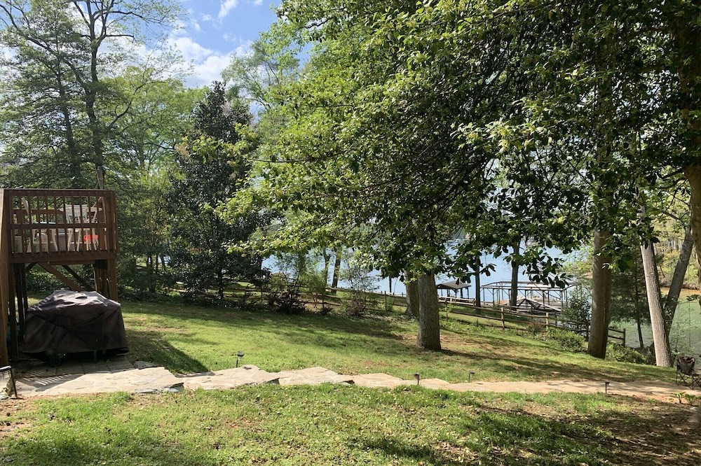 Photo of Outdoor in Lake Norman of Catawba