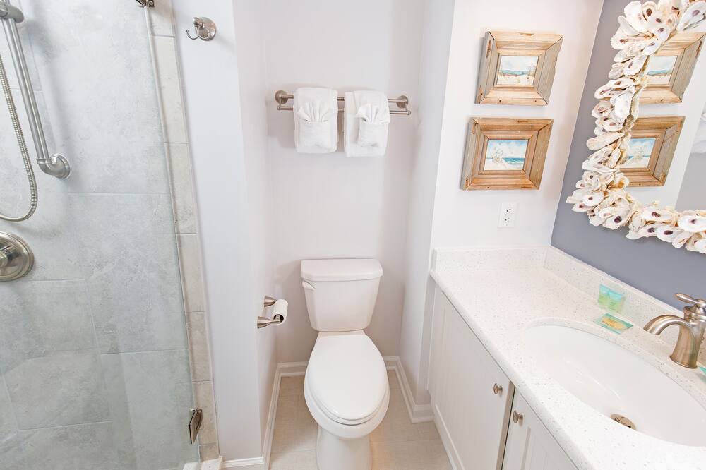 Photo of Bathroom in Litchfield by the Sea