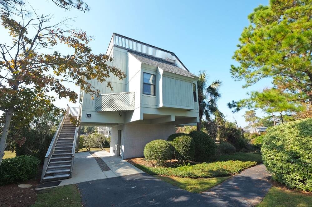 Photo of Outdoor in Litchfield by the Sea