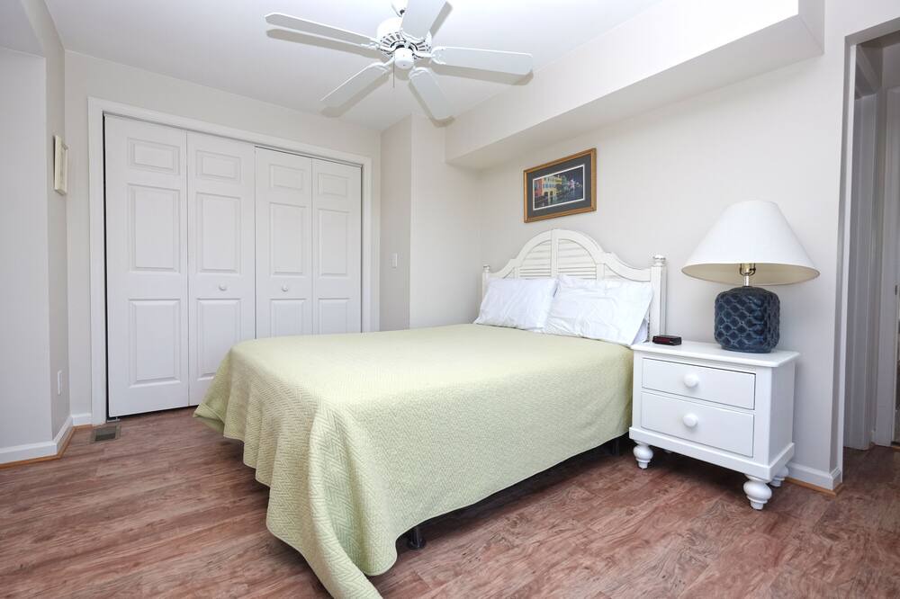 Photo of Bedroom in Litchfield by the Sea