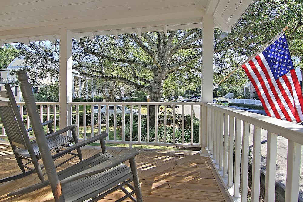 Photo of Patio Balcony in Old Village